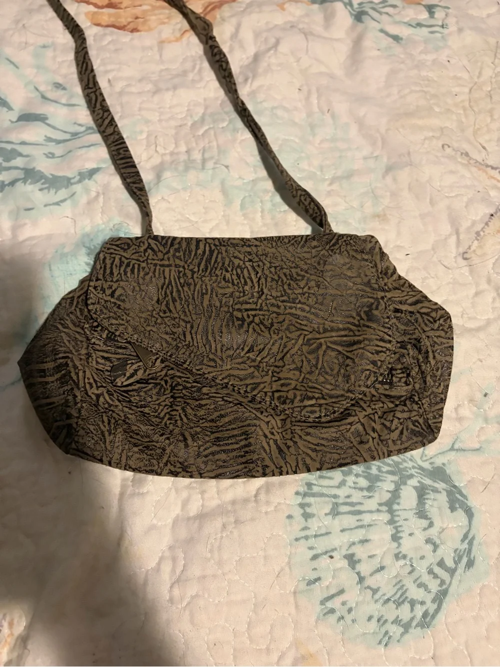 Textured Black and Brown Crossbody Shoulder Bag - Unbranded